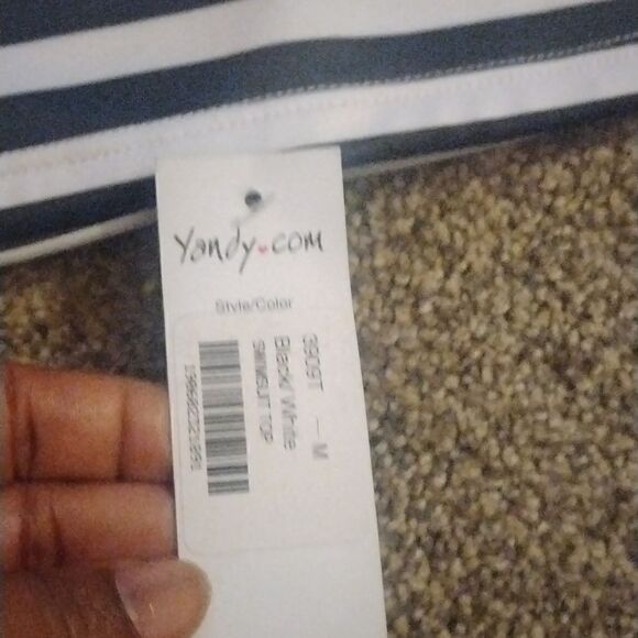 Yandy black/white swimsuit top with sheer sleeves nwt - Picture 3 of 5